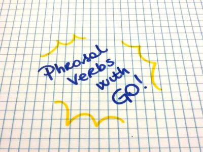 phrasal verbs con go